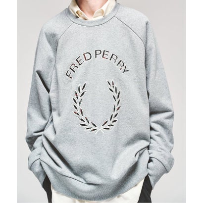 FRED PERRY / フレッドペリー TARTAN APPLIQUE SWEATSHIRT （グレー）｜詳細画像