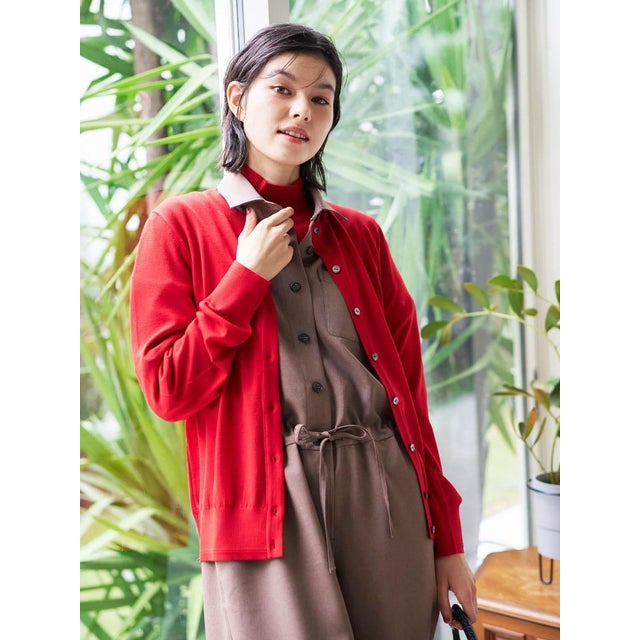 【質感のいい】クルーネックカーディガン【ZEGNA BARUFFA】 （レッド系）