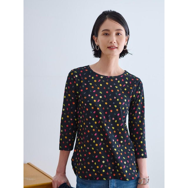 洗える フルーツ柄Tシャツ【イワタニユウスケ】 （ネイビー）