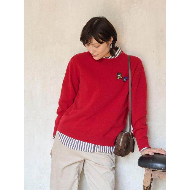 ワンポイント刺繍ニット （レッド系）