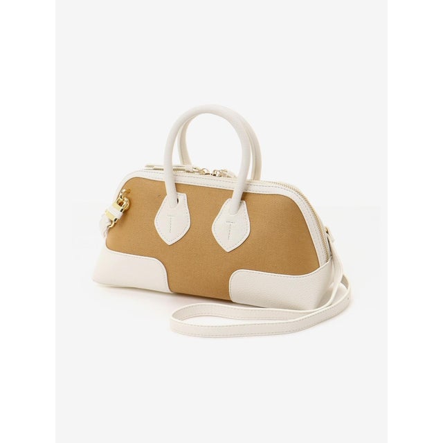 ラインテープショルダー付ボストンBag（ホワイト）