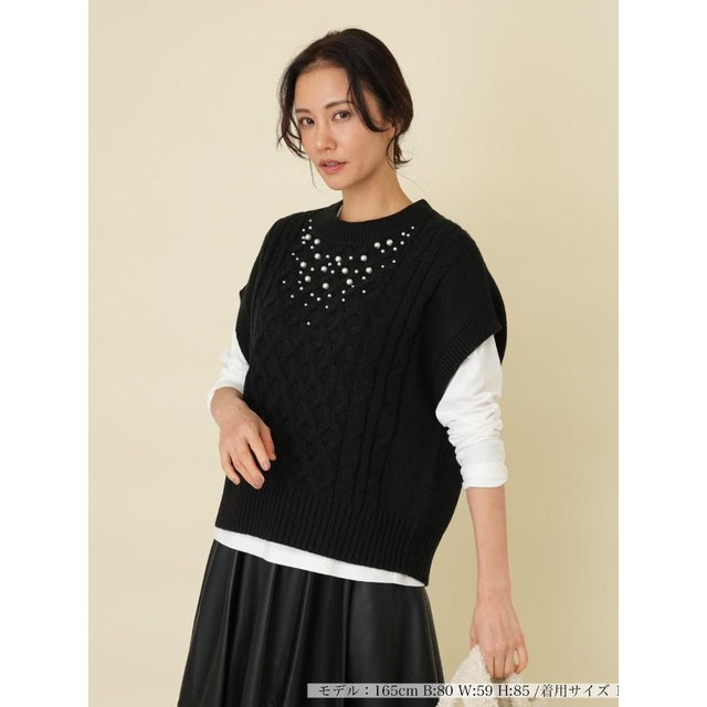 ビーズ刺繍ケーブルニットベスト【NEMIKA】 （ブラック）