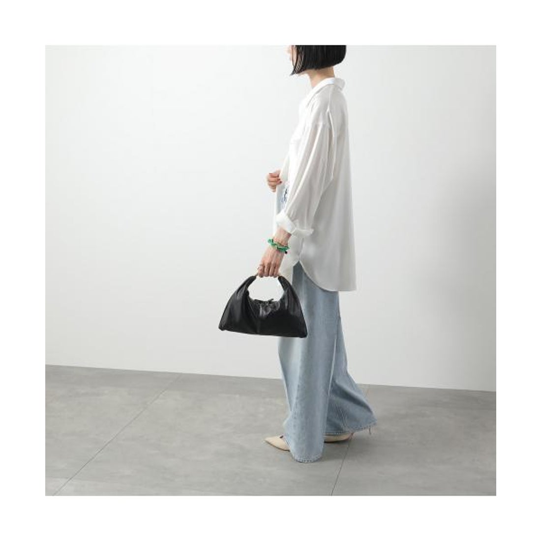 ル ベルニ LE VERNIS LE VERNIS ハンドバッグ Sculpture triangle bag 