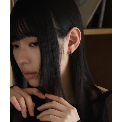 “THE EDGE”エングレイブカッティングフープピアス/スペシャルパッケージ/サージカルステンレス（金属アレルギー対応） （ライトブラック）｜詳細画像