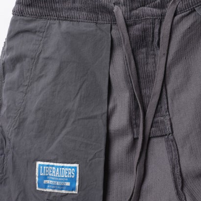 コーデュロイ テーパード スラックス（CORDUROY TAPERED SLACKS） （CHACOAL）｜詳細画像