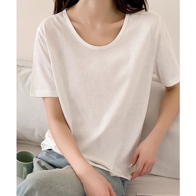 ゆったりUネックシンプルTシャツ カットソー（ホワイト）