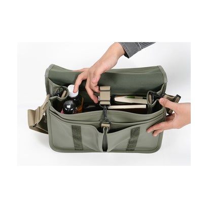 ラゲッジ レーベル ライナー ショルダーバッグ 951ー09236 吉田カバン メンズ 赤バッテン 斜めがけ かっこいい LUGGAGE LABEL （カーキ【30】）｜詳細画像