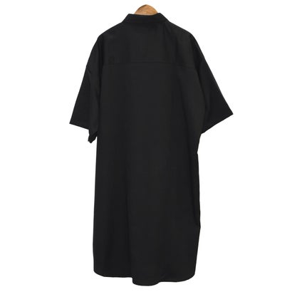 チェーンネックカラーピン付き無地ロング丈半袖シャツ/ロング丈 ビッグシャツ メンズ レディース チェーン ネックレス カラーピン タイピン チャーム （クレイジー）｜詳細画像