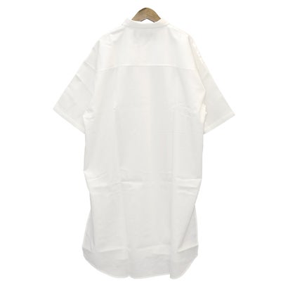 チェーンネックカラーピン付き無地ロング丈半袖シャツ/ロング丈 ビッグシャツ メンズ レディース チェーン ネックレス カラーピン タイピン チャーム （ホワイト）｜詳細画像