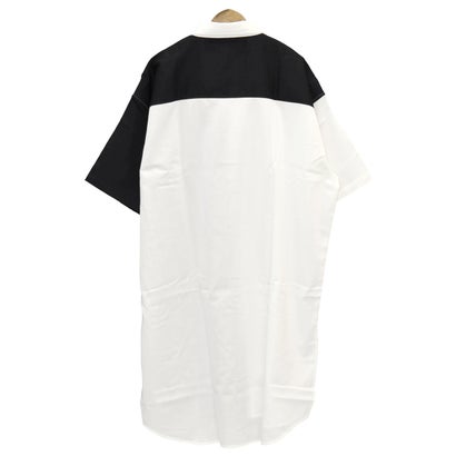 チェーンネックカラーピン付き無地ロング丈半袖シャツ/ロング丈 ビッグシャツ メンズ レディース チェーン ネックレス カラーピン タイピン チャーム （ホワイト）｜詳細画像