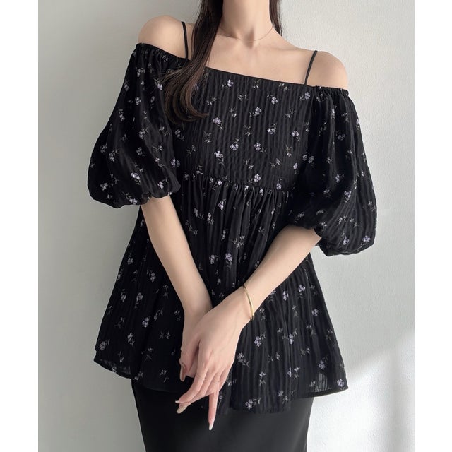 2wayオフショル花柄ペプラムトップス （ブラック）