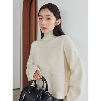 ウールカシミヤタートルネックニット （RED）｜詳細画像