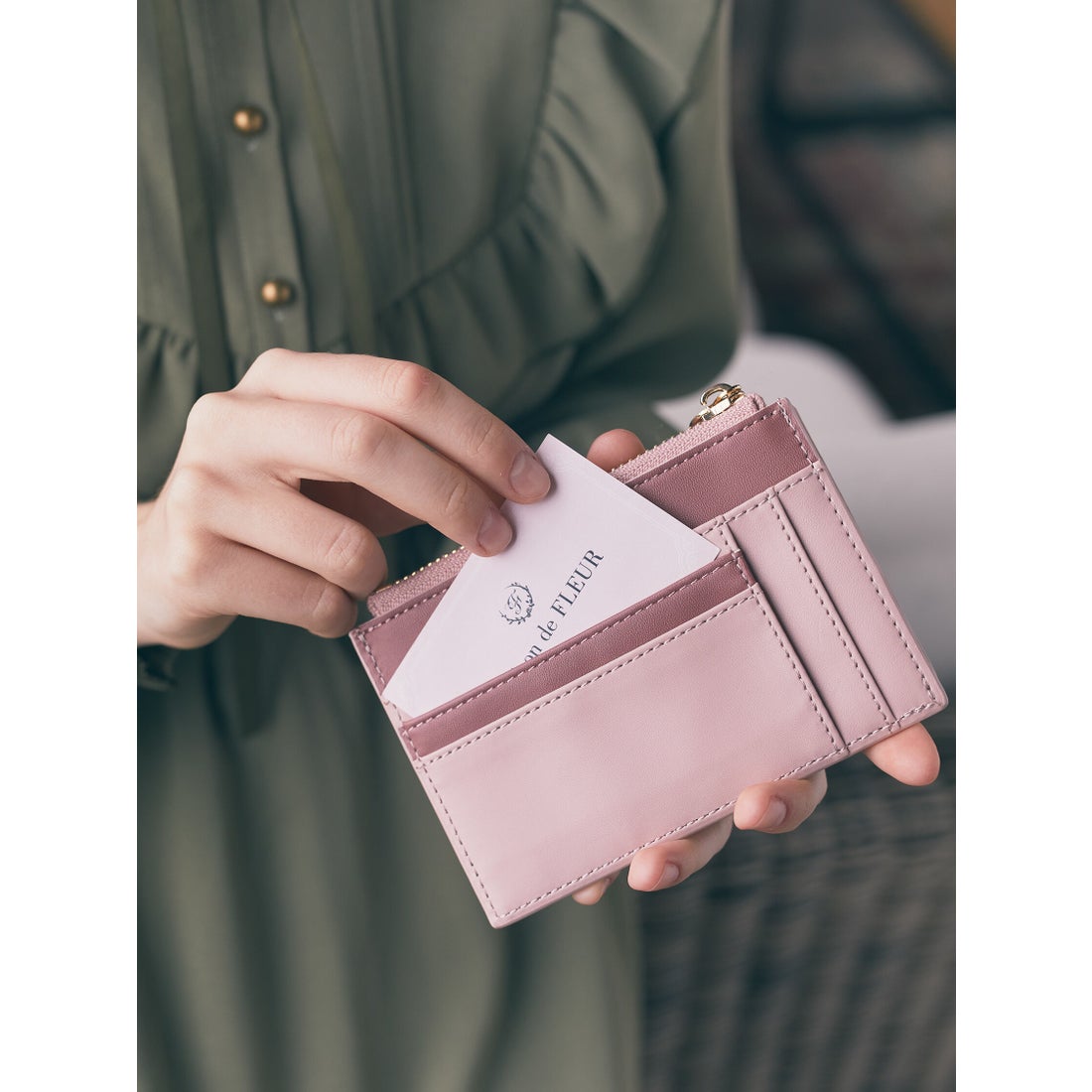 メゾン ド フルール Maison de FLEUR ソリッドリボンフラグメント