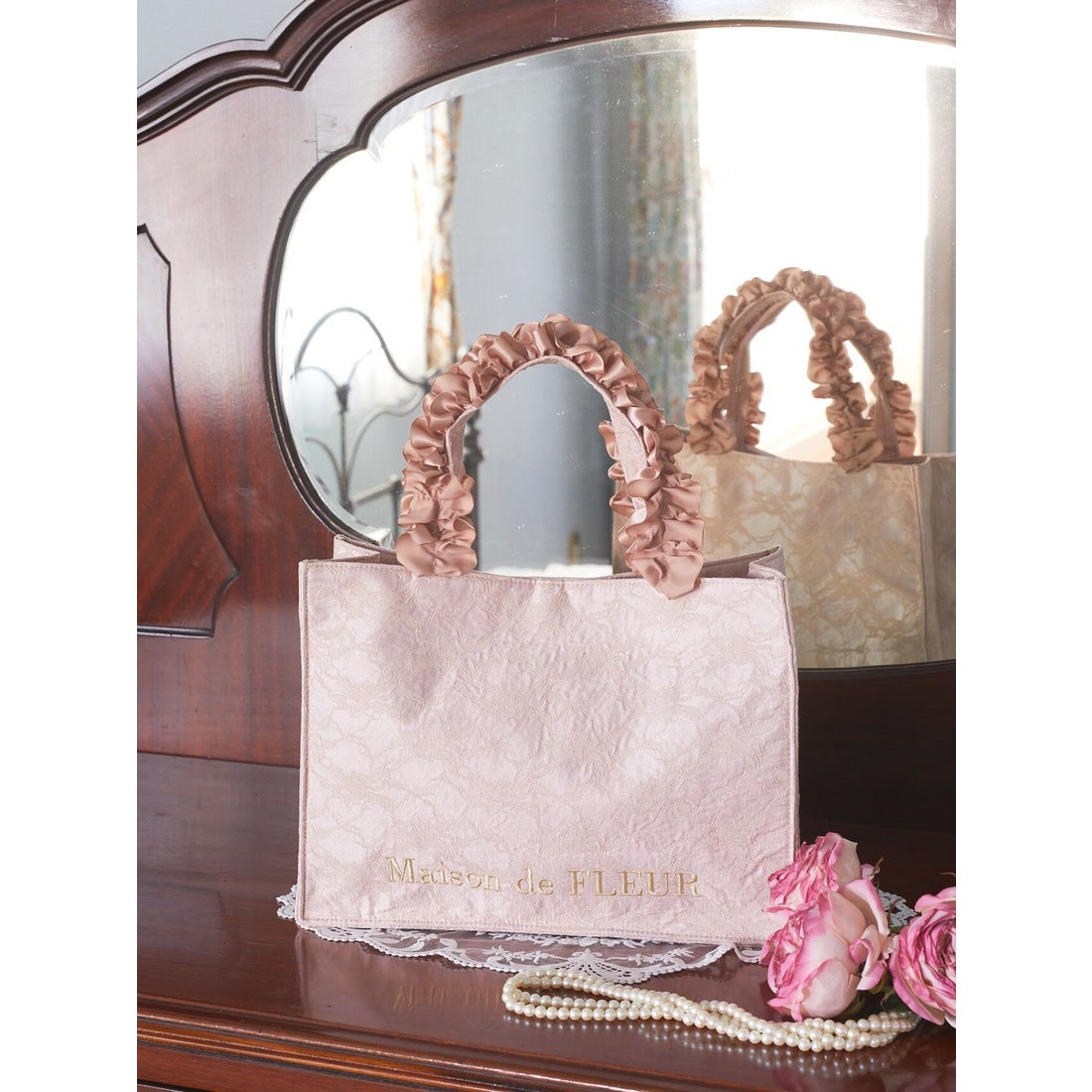 メゾン ド フルール Maison de FLEUR EC限定レースフリルハンドル