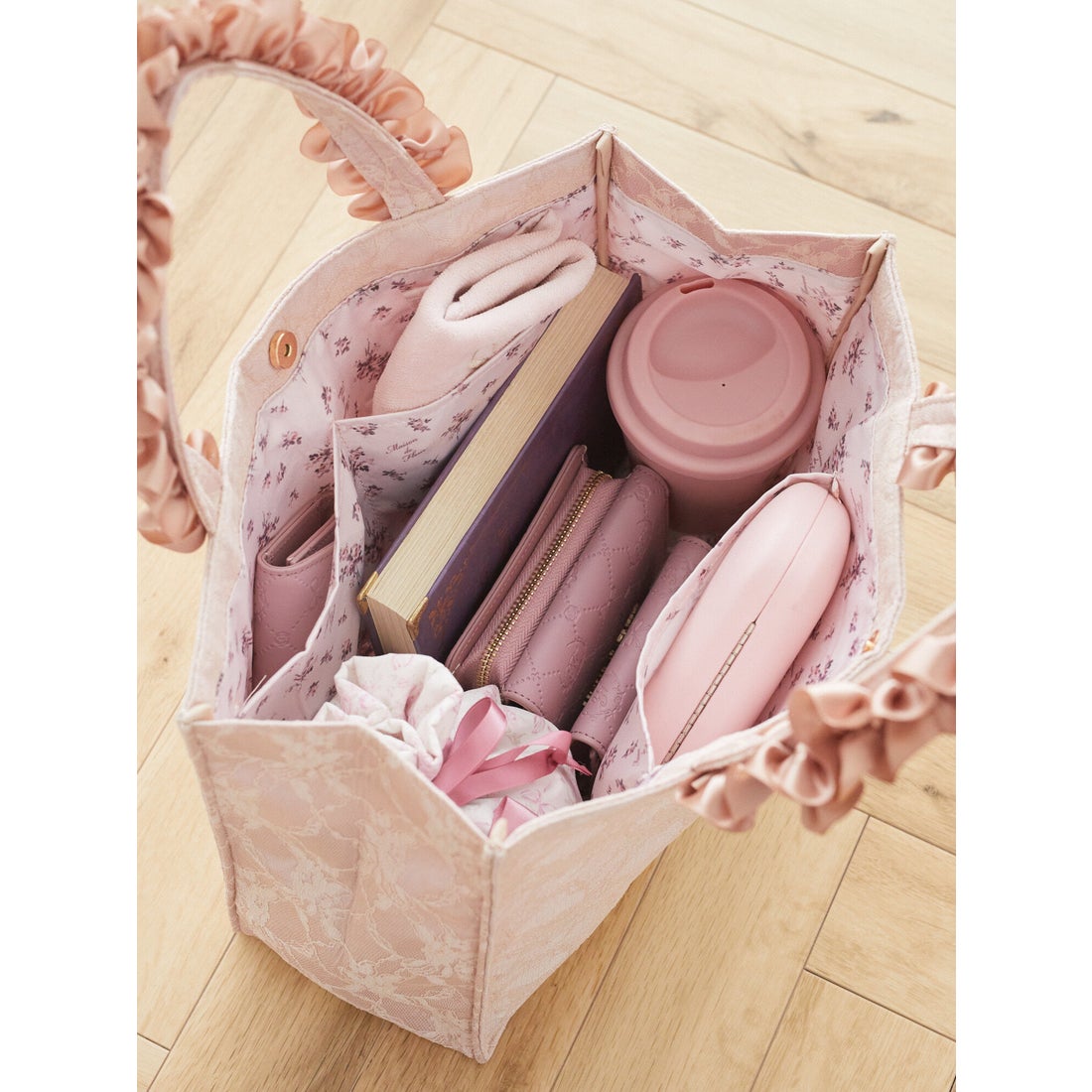 メゾン ド フルール Maison de FLEUR EC限定レースフリルハンドル 