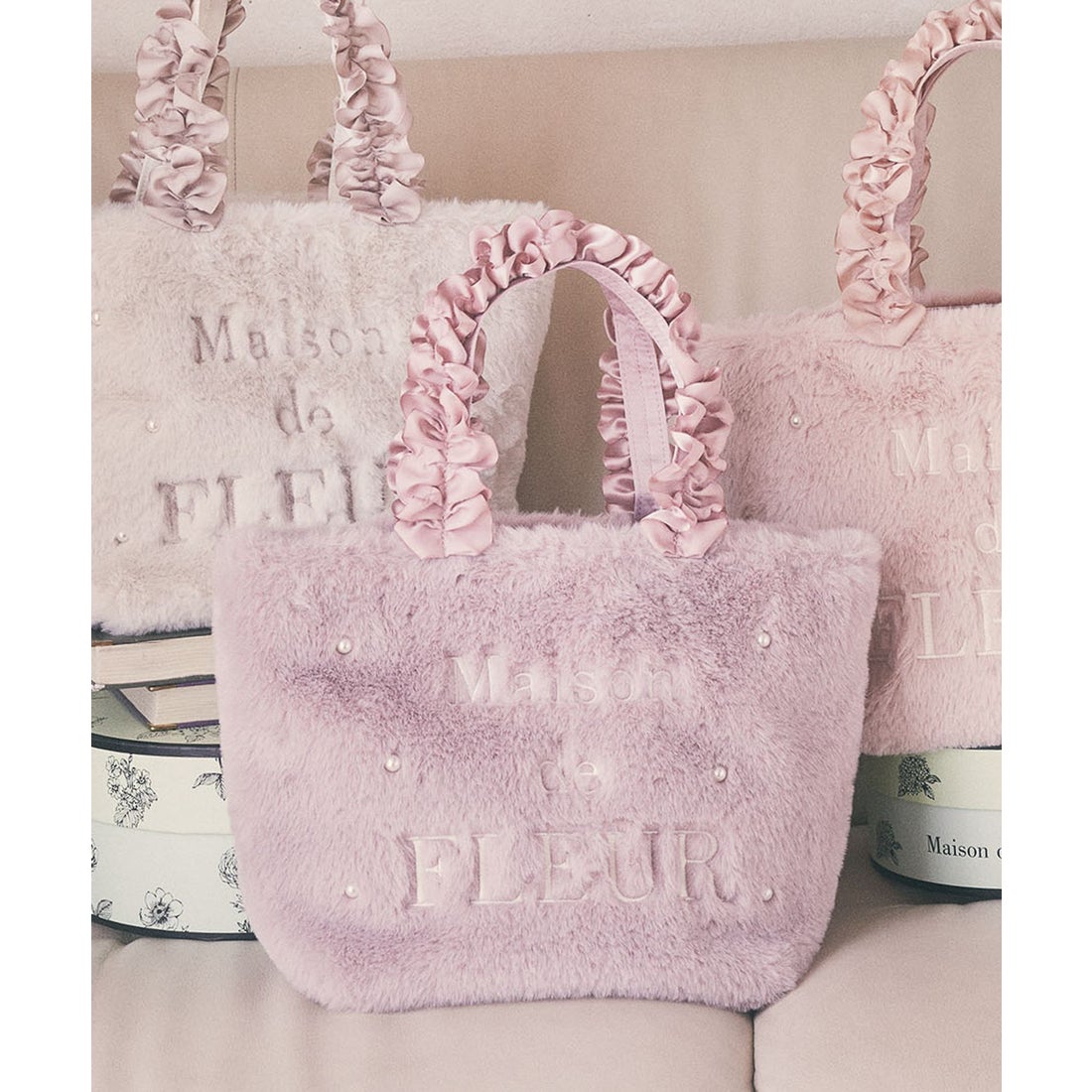 メゾン ド フルール Maison de FLEUR メモリアルファーパールフリル