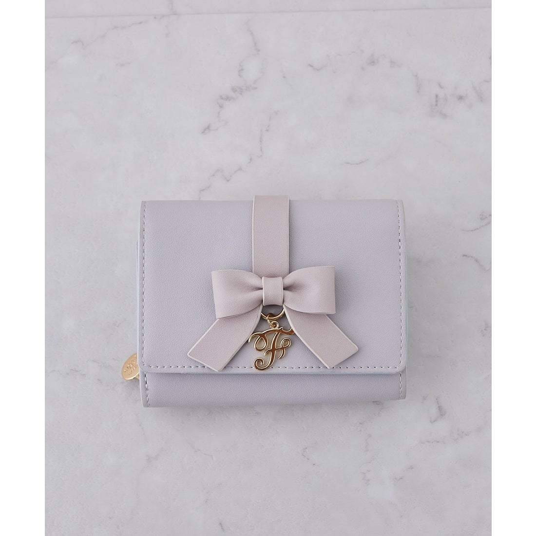 メゾン ド フルール Maison de FLEUR Fチャームウォレット