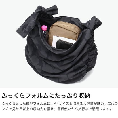 日本正規品 ショルダーバッグ レディース 大容量 ブランド 斜めがけバッグ 北欧デザイン 大人 軽量 かわいい 肩掛け 横型 ナイロン ラウンド A4サイズ Kukasta kukkaan Utu L （オリーブ×カーキグリーン）｜詳細画像