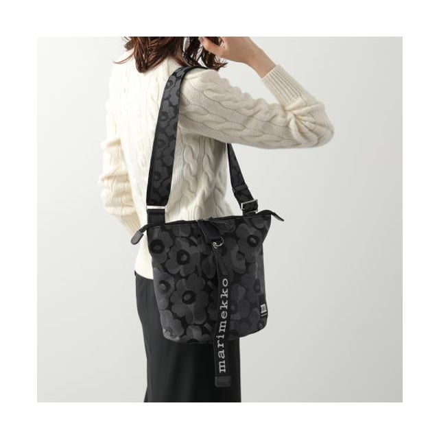 ショルダーバッグ Carry All Unikko 095837 095836 （095837/991/グレー他）