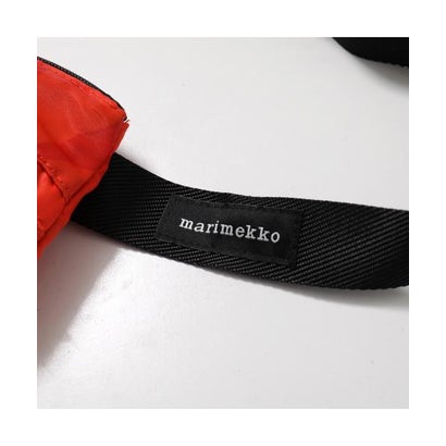 marimekko ショルダーバッグ NEAT CROSSBODY UNIKKO S 096107 （333/レッド）｜詳細画像