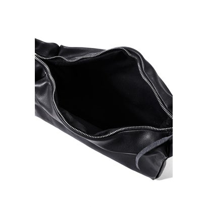 medium rectangular shoulder bag （Black）｜詳細画像