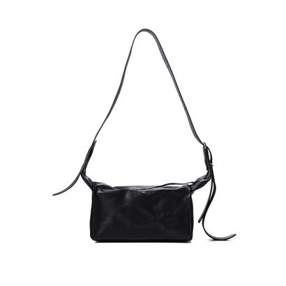 medium rectangular shoulder bag （Black）｜詳細画像