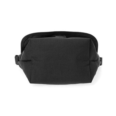 Nylon Messenger Bag Flap Zipper Pocket （BK）｜詳細画像