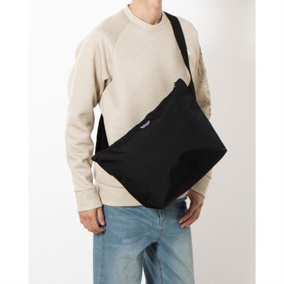 マンハッタンポーテージ Manhattan Portage Cobble Hill Nylon Messenger Bag (M) No Flap （Black）｜詳細画像