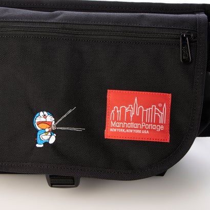 マンハッタンポーテージ Manhattan Portage Nylon Messenger Bag JR Flap Zipper Pocket Doraemon 2024 （Black）｜詳細画像