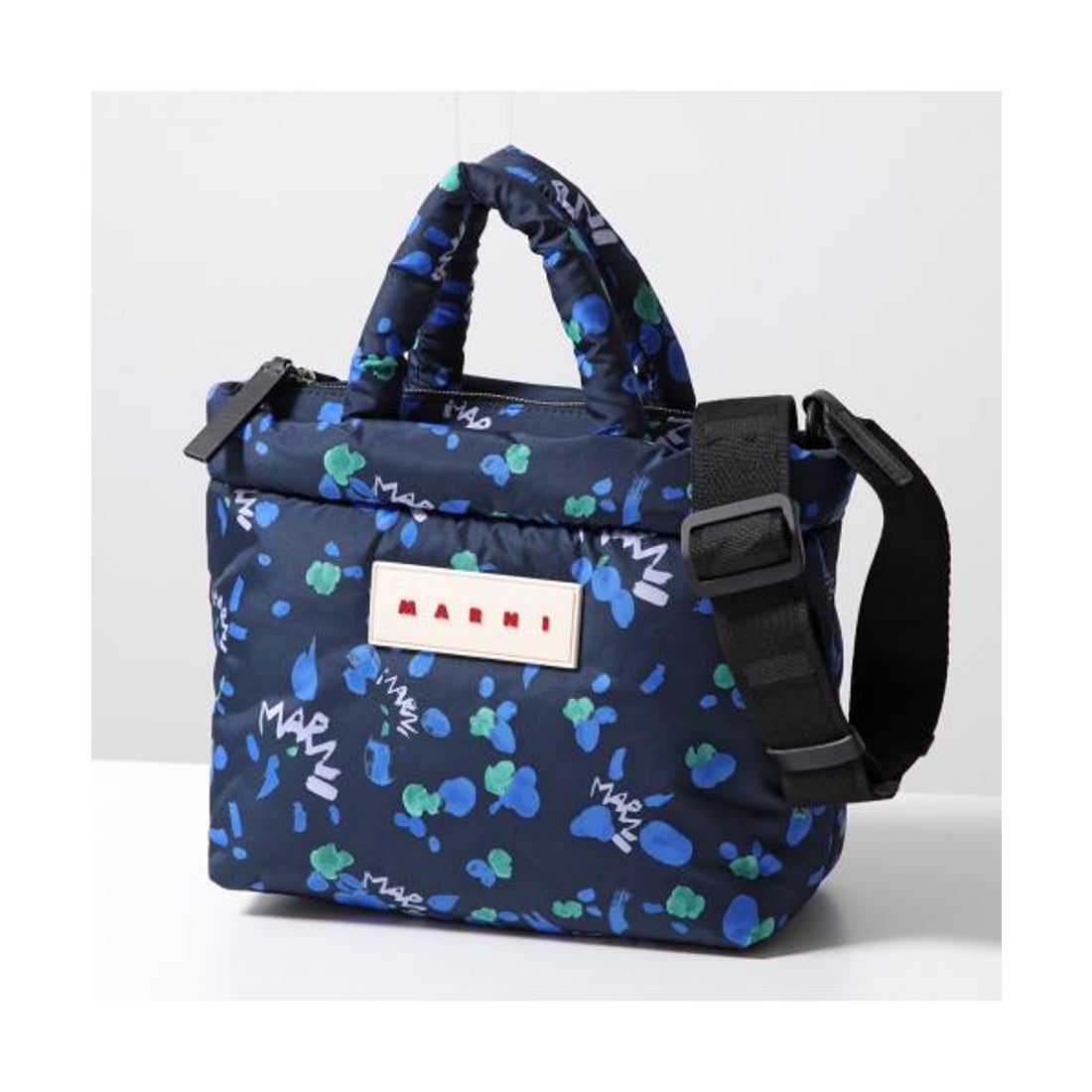 メンズ MARNI 黒 青 ショルダーバッグ