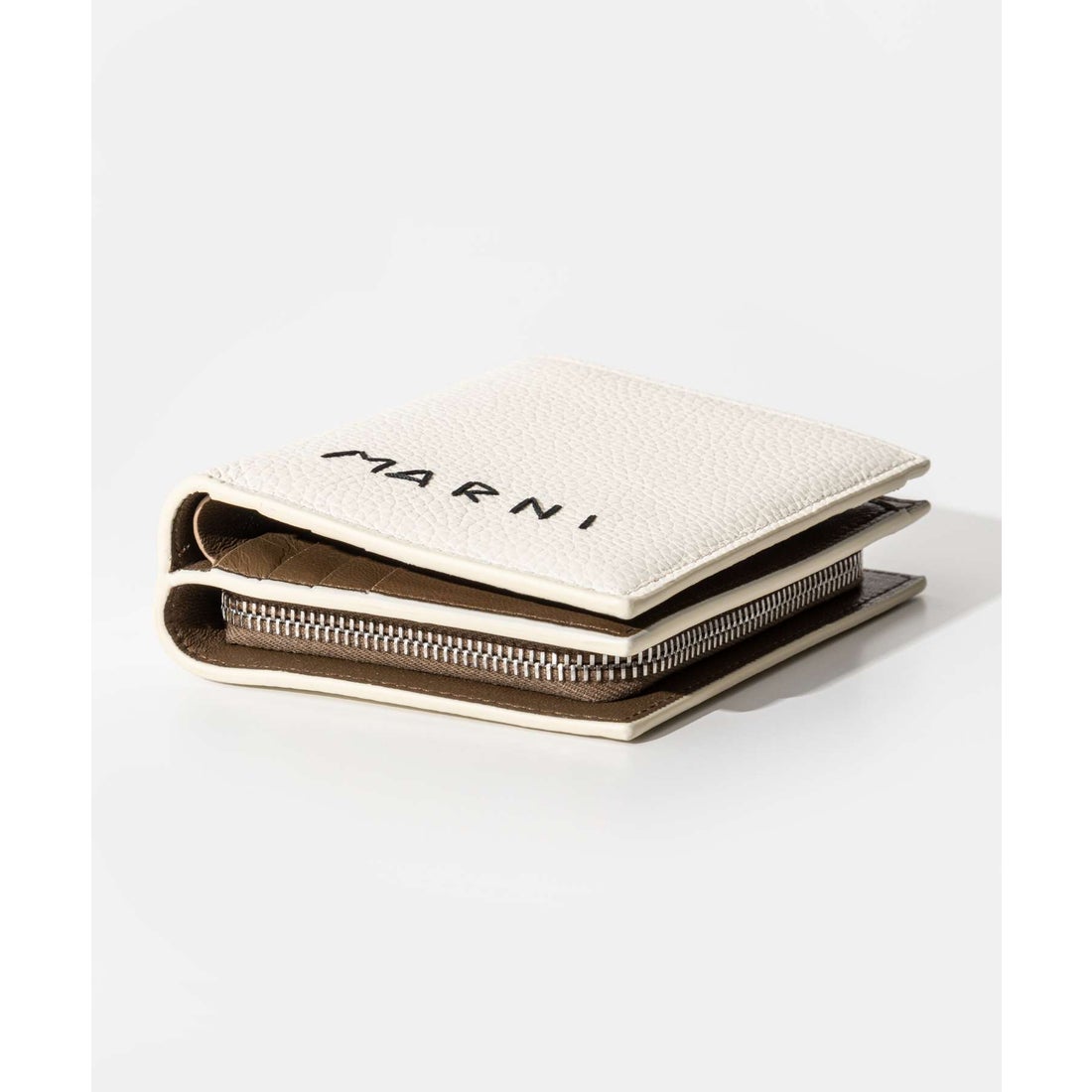 マルニ MARNI PFMO0107U0 P6533 二つ折り財布 BILLFOLD ZIPAROUND