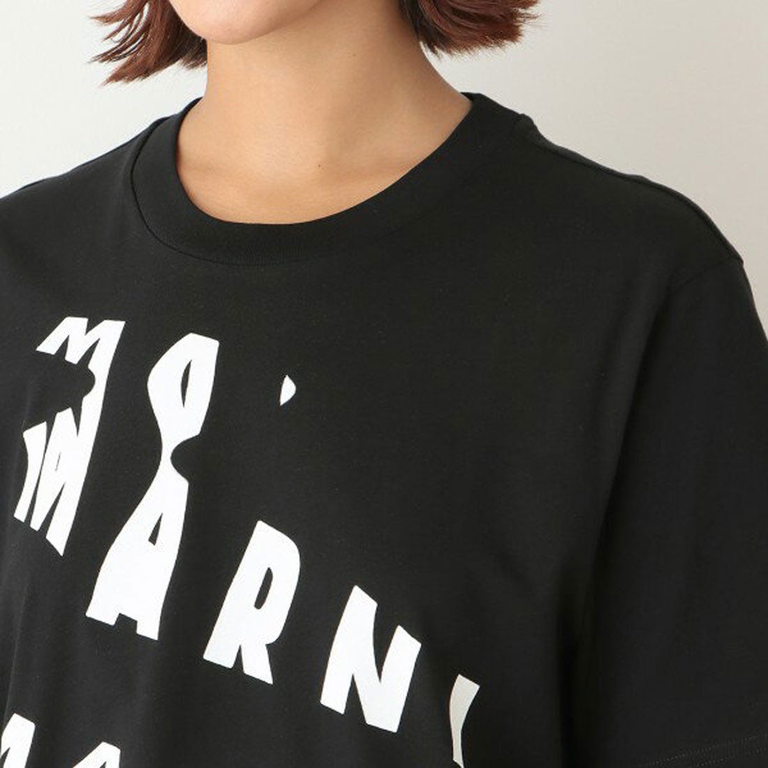 マルニ MARNI Tシャツ トップス 半袖カットソー ブラック メンズ 