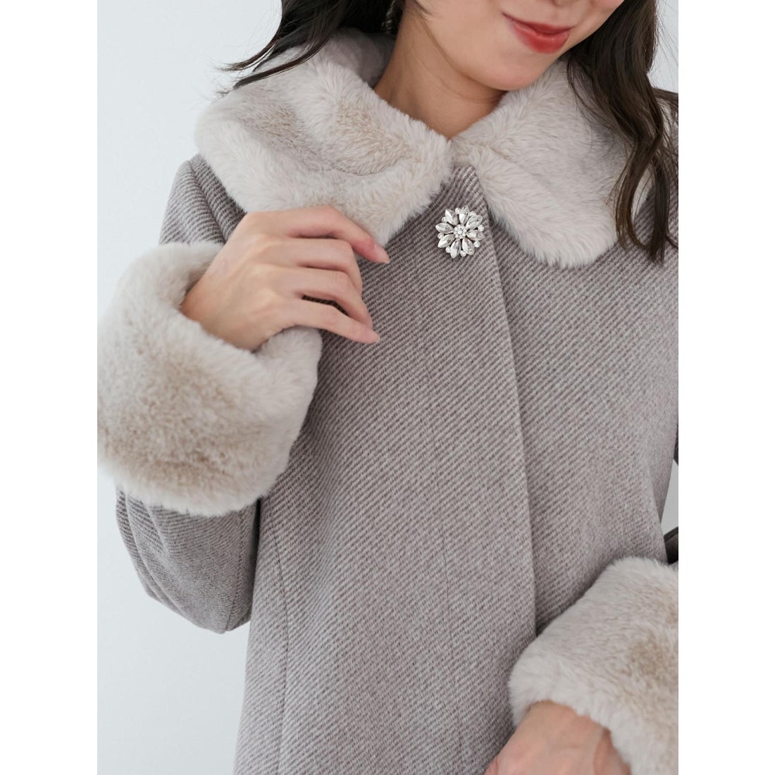 マジェスティックレゴン MAJESTIC LEGON 7wayファー×ビジューコート 
