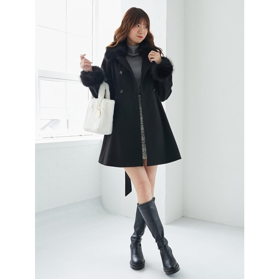 マジェスティックレゴン MAJESTIC LEGON 2wayフェイクファーカラー