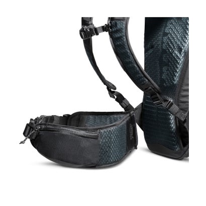 マムート MAMMUT アウトドア リチウム15 Lithium 15 リュック バックパック デイパック ハイキング 登山  253000301 （3777 MAMMUTRED-BLACK）｜詳細画像