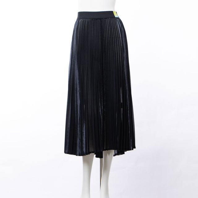 
                    Karl Mayer Pleated Skirt