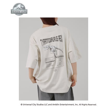 『JURASSIC WORLD』/ムービーTシャツ （オフホワイト）｜詳細画像