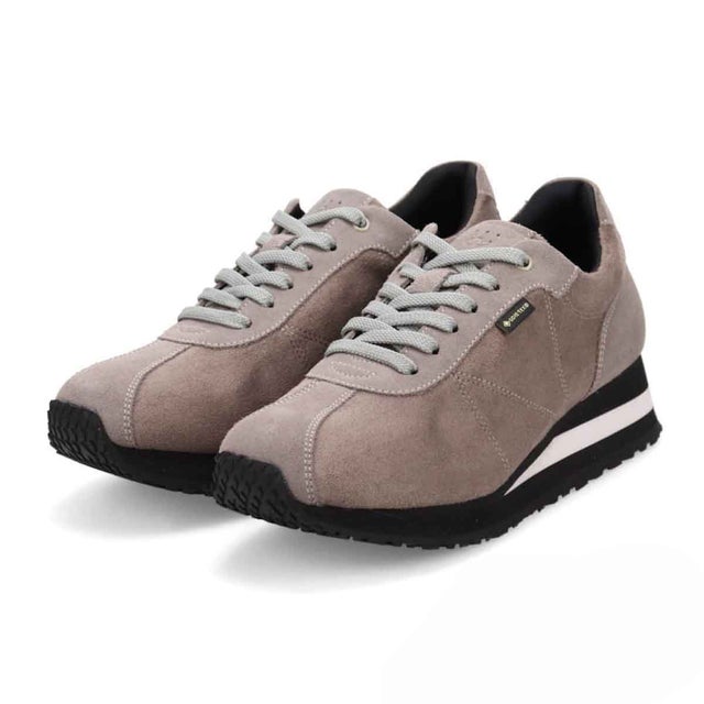 【GORE-TEX】 「Recovery Shiatsu Insole」搭載で指圧効果により血行を115％促進。 防水・透湿機能 ナイロンスニーカー （グレーシルキー）