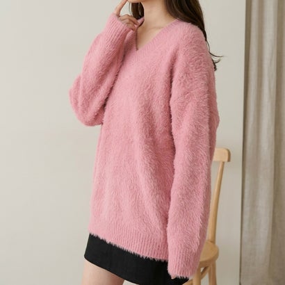 ふんわり素材が可愛い、ロング丈シャギーニット レディース シャギーニット Vネック 長袖 ゆったり ロング丈 柔らかい ふんわり ベーシック 秋服 冬服 きれいめ カジュアル アイボリー ブルー （ブラック）｜詳細画像
