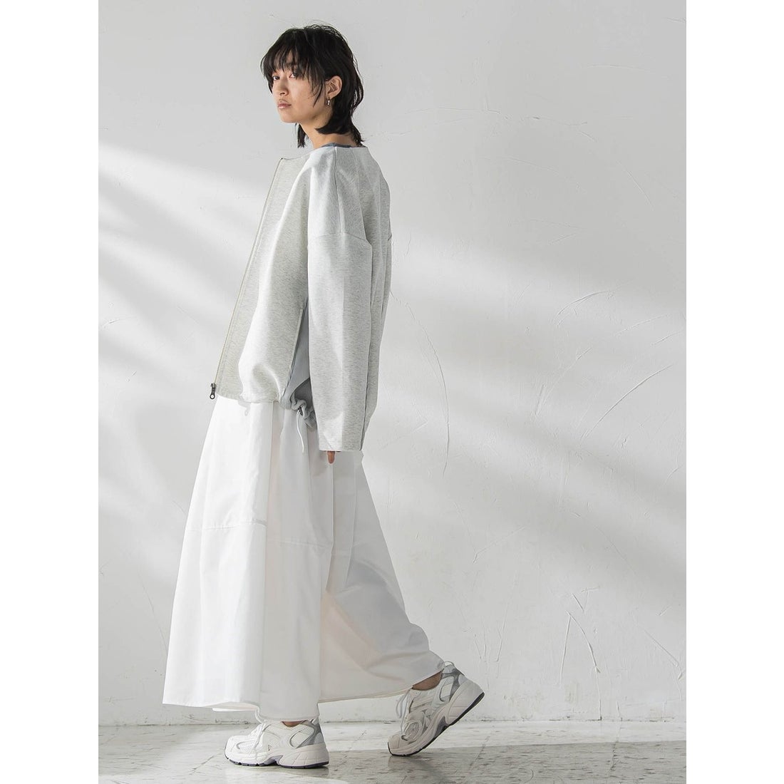 メイソングレイ MAYSON GREY ダンボール×ニットノーカラーブルゾン