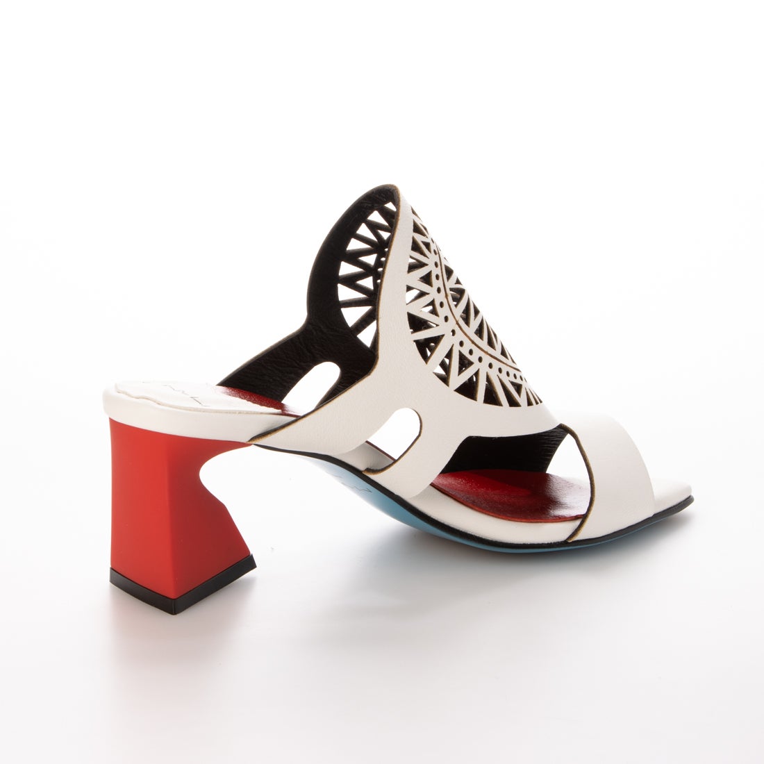 マナ MANA サンダル （WH） -靴＆ファッション通販 ロコンド〜自宅で試着、気軽に返品