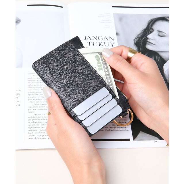 
                    アダマス モノグラムキーチェーン付きカード財布 （BLK）