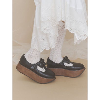 ribbon tstrap shoes （ブラック）｜詳細画像