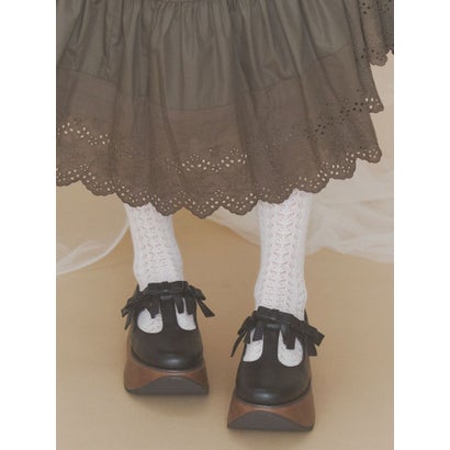 ribbon tstrap shoes （ブラック）｜詳細画像