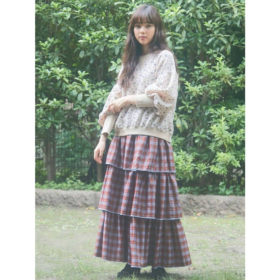merry jenny floral ルーズパフtops（ベージュ） -靴＆ファッション 