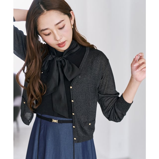 2026秋冬新作 金釦シアーVネックカーディガン MM638401 （BLACK）