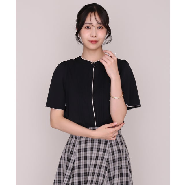 2026秋冬新作 配色トリミングフレアスリーブブラウス MM638104 （BLACK）