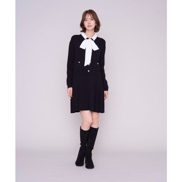 2026秋冬新作 シャツ襟付きボウタイプリーツミニニットワンピース MM647401 （BLACK）