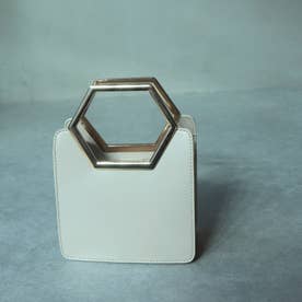 Hexagon handle bag （IVORY）