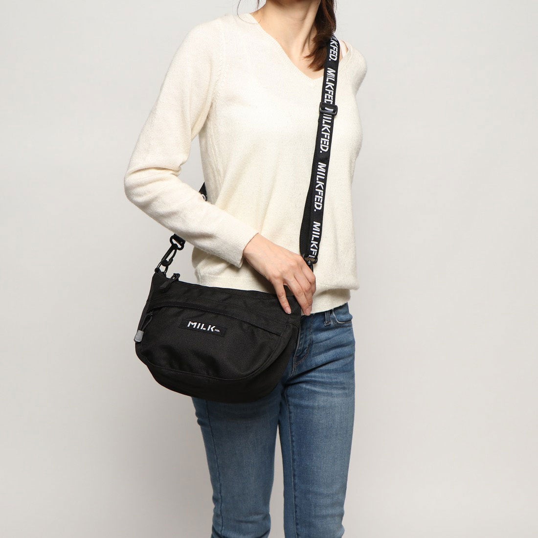 ミルクフェド MILKFED. ROUND SHOULDER BAG SMALL （BLACK） -靴 